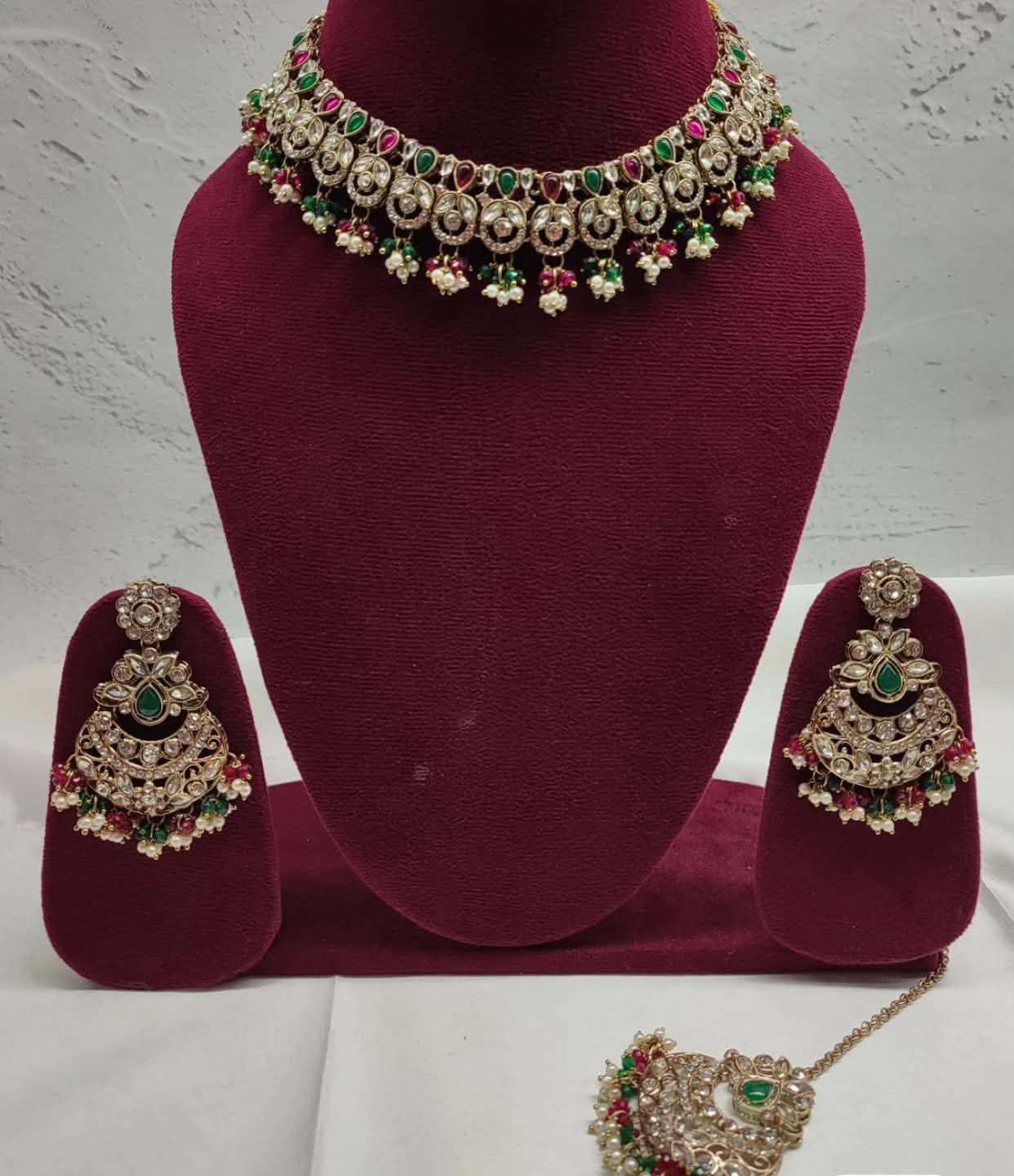Bridal jewellery set