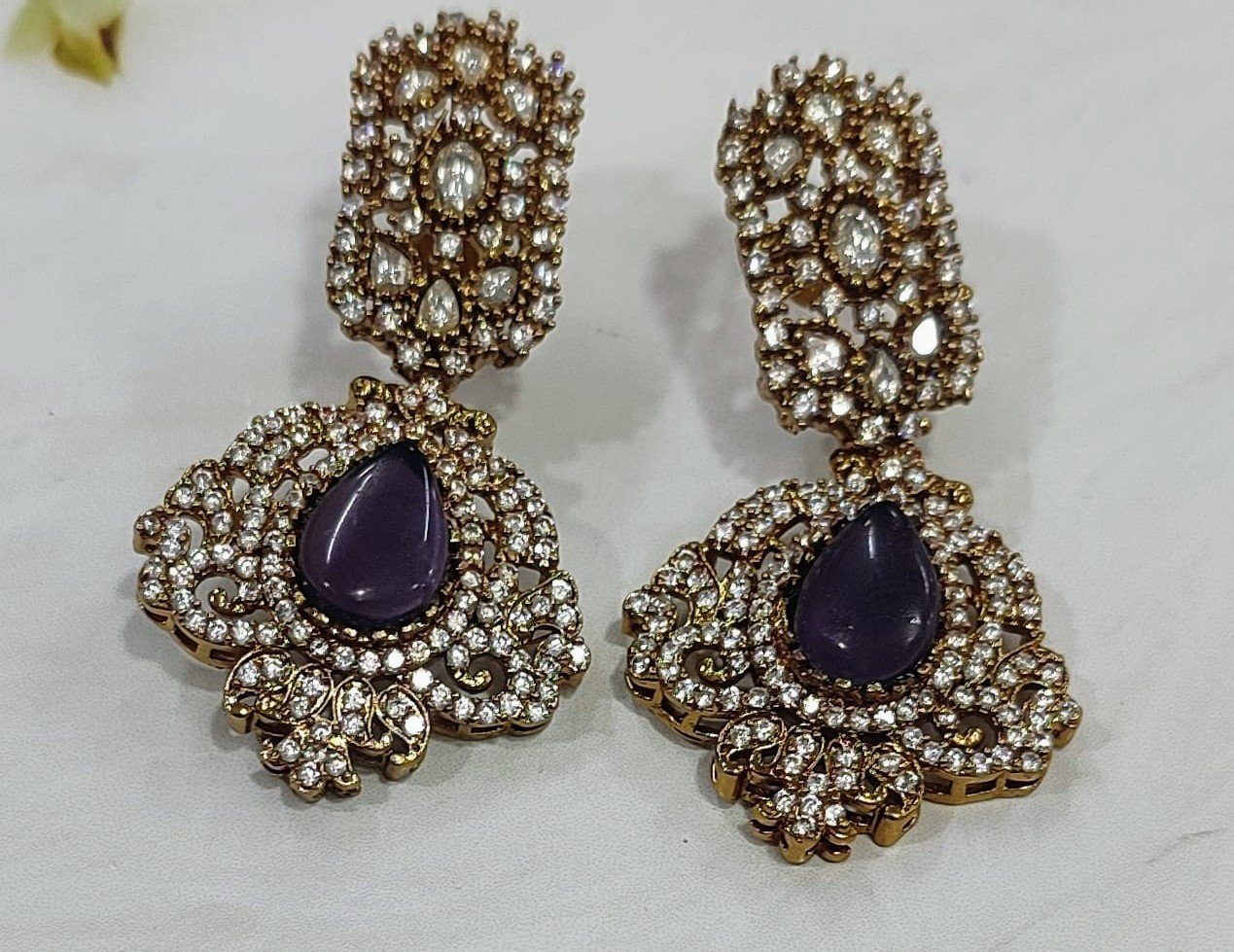 Kundan earrings